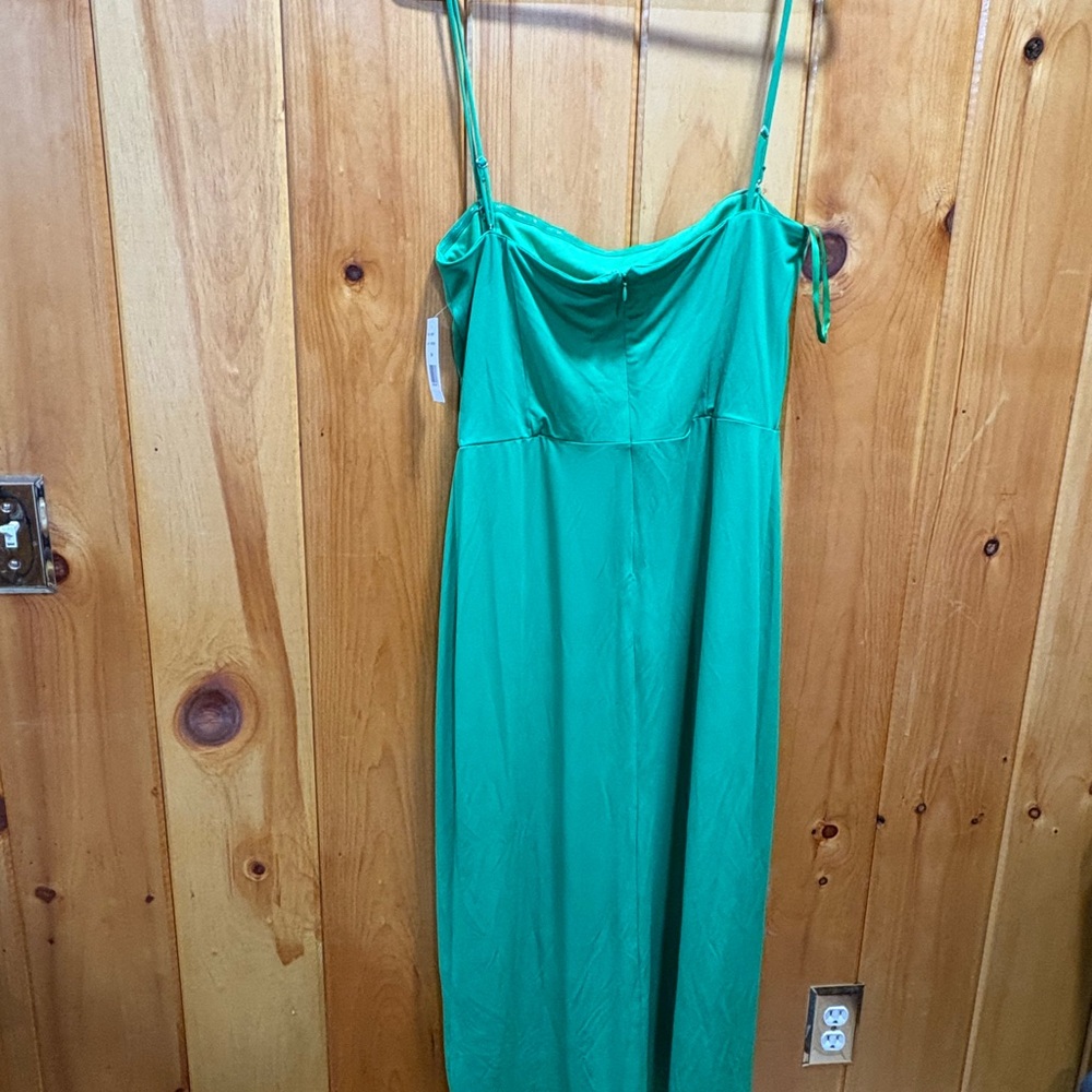 Alexia Admor Green Dress